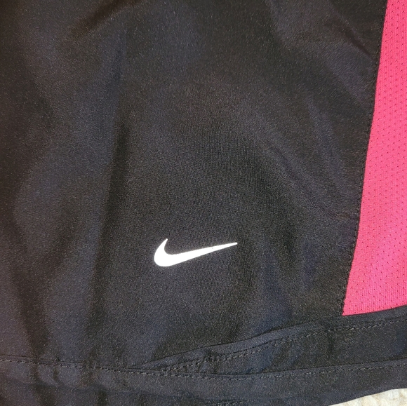 Nike Womens Dri-Fit Running Athletic Shorts Black Pink Size: Medium. - Picture 4 of 9